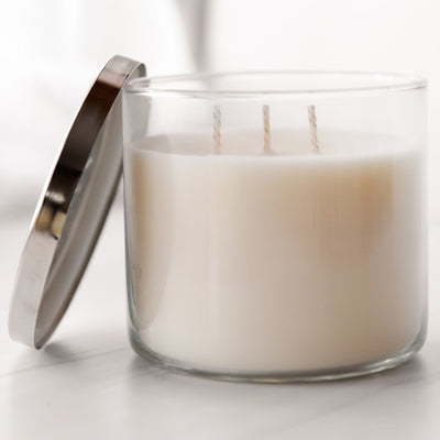 3 wick candle
